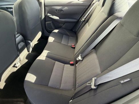 Used 2024 Nissan Sentra SV image 34