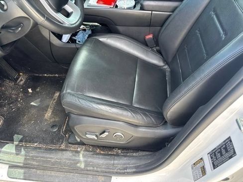 Used 2024 Hyundai Santa Fe Limited AWD/4WD image 28