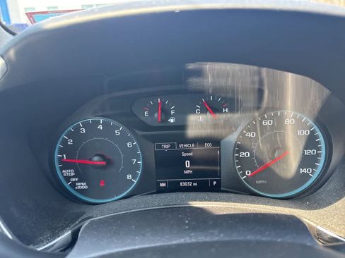 Used 2018 Chevrolet Equinox LT image 17