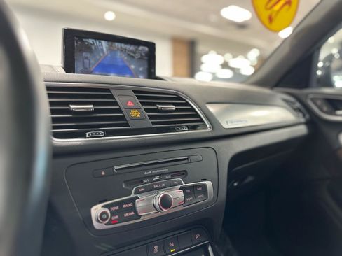 Used 2018 Audi Q3 2.0T Premium AWD/4WD image 24