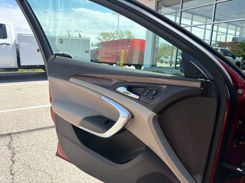 Used 2014 Buick Regal Premium FWD image 39