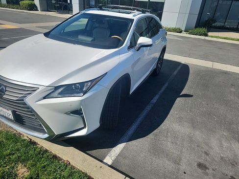 Used 2016 Lexus RX 350 AWD w/ Premium Package image 3
