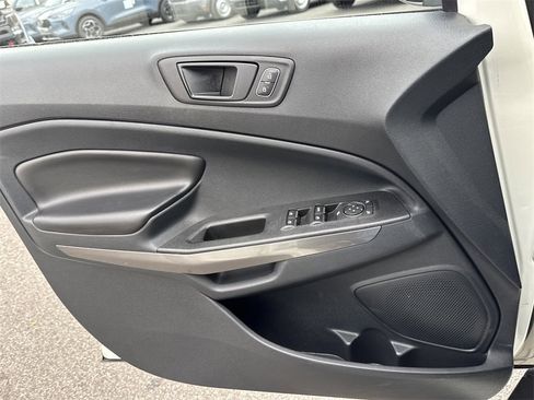 Used 2022 Ford EcoSport SES image 25