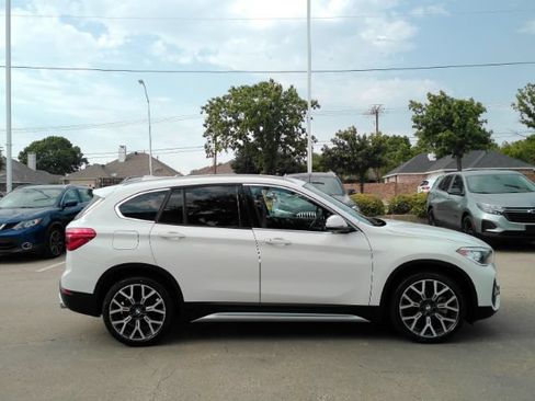Used 2021 BMW X1 sDrive28i w/ Convenience Package FWD image 5
