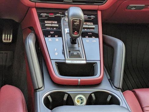 Used 2023 Porsche Cayenne GTS image 12