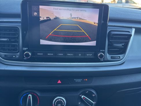 Used 2023 Kia Rio LX image 13