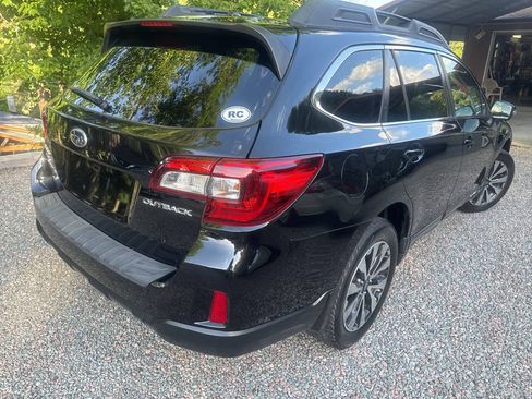 Used 2015 Subaru Outback 2.5i Limited w/ Popular Package #4 AWD/4WD image 5