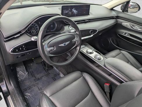 Used 2025 Genesis GV70 2.5T AWD/4WD image 10