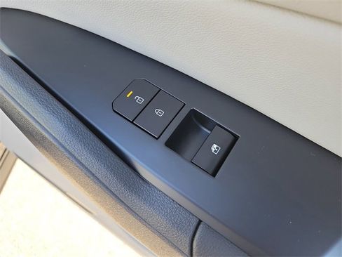 New 2026 Kia Sportage EX image 11