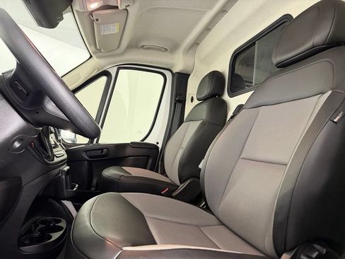 Used 2025 RAM ProMaster 3500 w/ Convenience Group FWD image 21