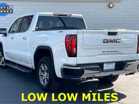 Used 2023 GMC Sierra 1500 SLT w/ SLT Convenience Package image 10
