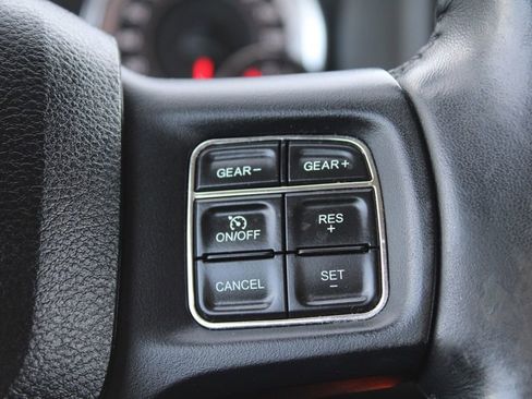 Used 2019 RAM 1500 Big Horn image 28