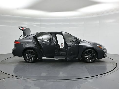 Used 2026 Toyota Corolla SE FWD image 4