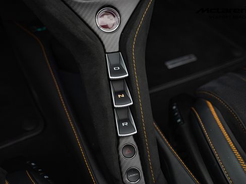 Used 2021 McLaren 720S Performance image 34
