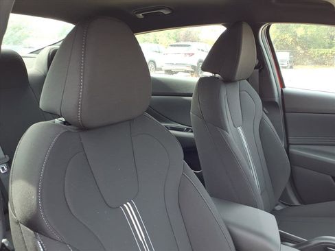 New 2026 Hyundai Elantra Sport image 18