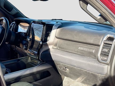 Used 2024 RAM 1500 Big Horn AWD/4WD image 27