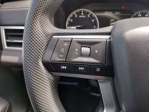 New 2026 Mitsubishi Outlander ES image 26