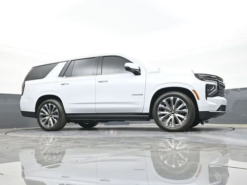 New 2026 Chevrolet Tahoe High Country AWD/4WD image 57