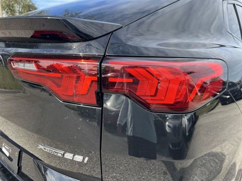 Certified 2025 BMW X2 xDrive28i image 10