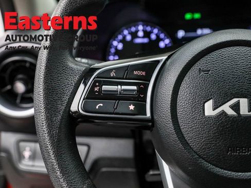 Used 2024 Kia Forte LXS image 15