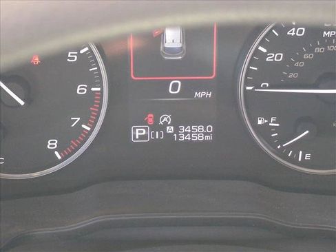 Used 2025 Subaru Crosstrek 2.0i Premium image 11