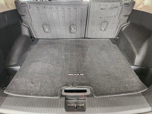 Used 2024 Nissan Rogue S AWD/4WD image 26