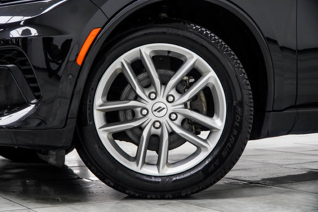 Used 2025 Dodge Durango R/T AWD/4WD image 8