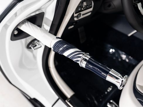 Used 2025 Rolls-Royce Spectre w/ Spectre Launch Package image 12