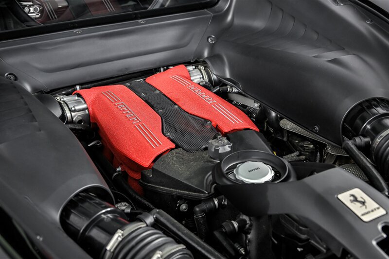 Used 2016 Ferrari 488 GTB RWD image 11