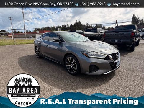 Used 2021 Nissan Maxima 3.5 SV w/ Floor Mat Group FWD image 3