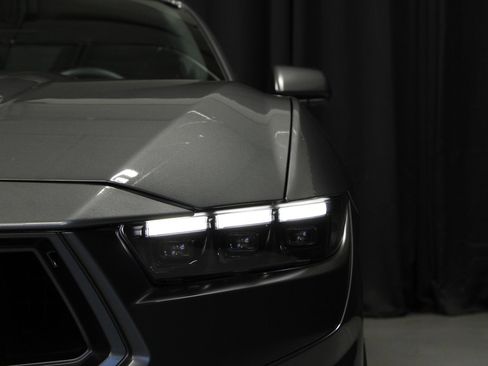Used 2024 Ford Mustang Dark Horse RWD image 12