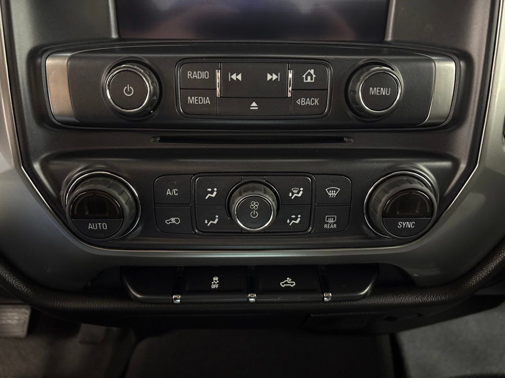 Used 2019 Chevrolet Silverado 1500 LT w/ All Star Edition AWD/4WD image 23