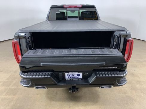 Used 2024 GMC Sierra 1500 Denali w/ Denali Reserve Package image 12