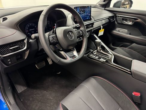 Used 2025 Acura ADX A-Spec image 17