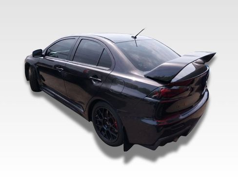 Used 2014 Mitsubishi Lancer Evolution MR AWD/4WD image 3