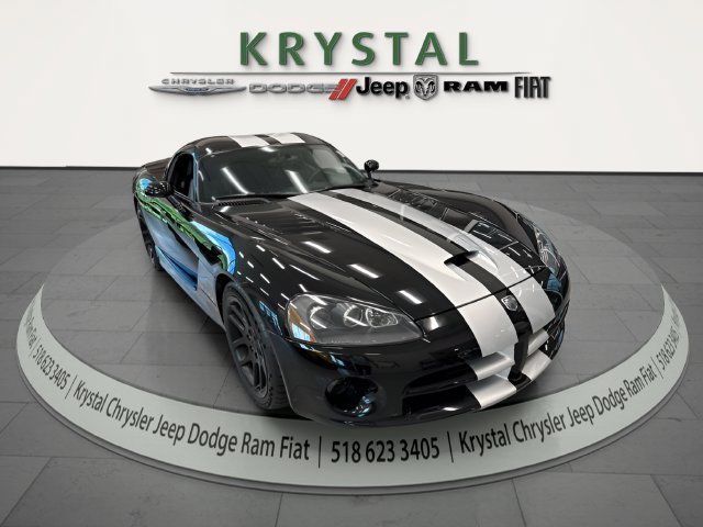 Used 2006 Dodge Viper SRT-10 RWD image 2