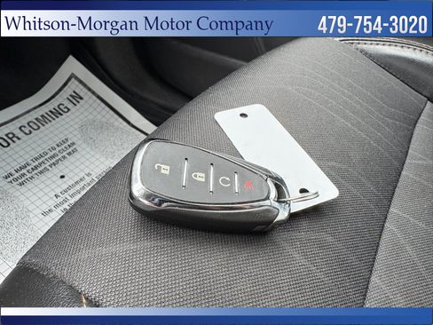 Used 2018 Chevrolet Trax LT w/ LT Convenience Package FWD image 20