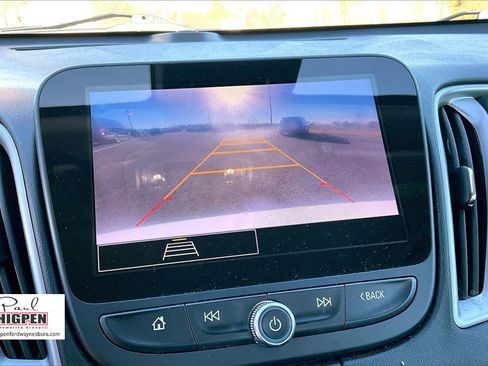 Used 2024 Chevrolet Malibu LT image 20