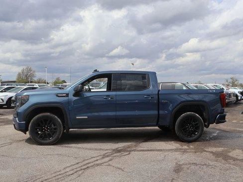 New 2026 GMC Sierra 1500 Elevation image 4