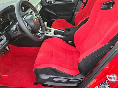 Used 2025 Honda Civic Type R image 15