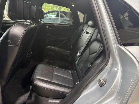 Used 2018 Porsche Macan S w/ Premium Package Plus image 24