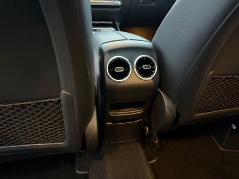 Certified 2023 Mercedes-Benz GLA 250 4MATIC image 32