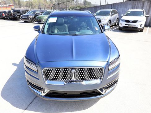 Used 2019 Lincoln Nautilus Reserve image 11