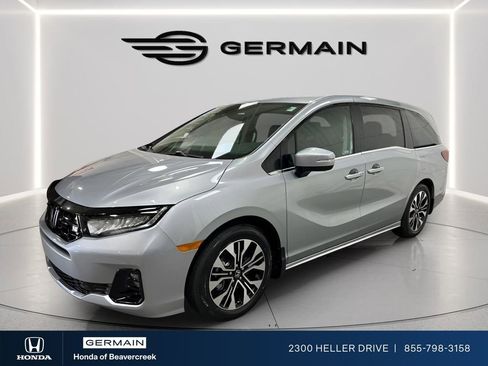 Certified 2026 Honda Odyssey Elite image 3