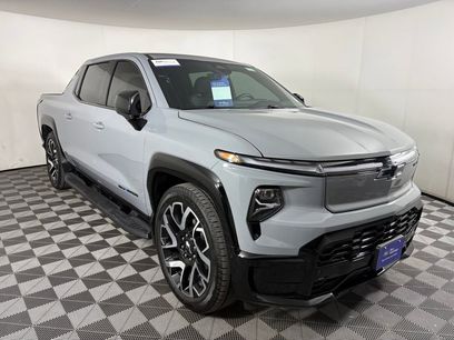 Used 2025 Chevrolet Silverado EV RST