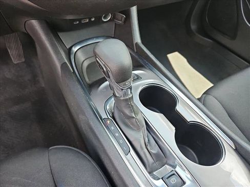 Used 2023 Chevrolet Malibu LT w/ Driver Confidence Package FWD image 11