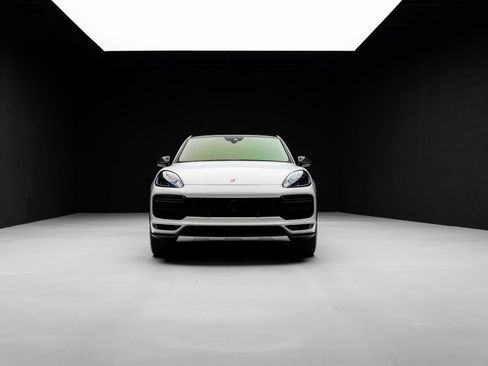 Used 2022 Porsche Cayenne Turbo GT AWD/4WD image 88