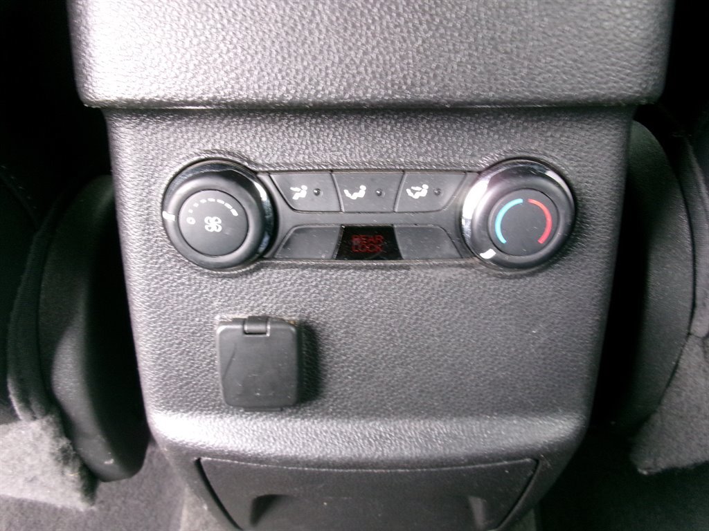 Used 2011 Ford Explorer XLT w/ 202A Rapid Spec Order Code FWD image 42
