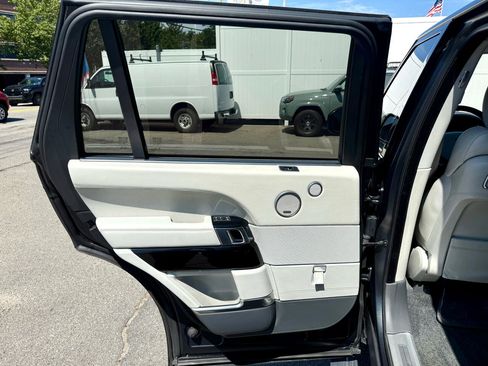 Used 2017 Land Rover Range Rover LWB SV Autobiography image 23