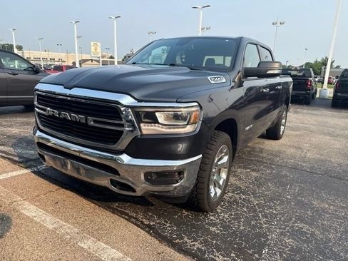 Used 2019 RAM 1500 Big Horn AWD/4WD image 11